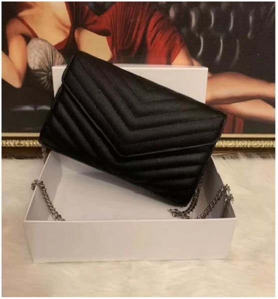 2023 fashion luxury designer handbags purse v flap bag chain shoulder bag caviar genuine leather quilted tote bag clutch handbag
2023 fashion luxury designer handbags purse v flap bag chain shoulder bag caviar genuine leather quilted tote bag clutch handbag