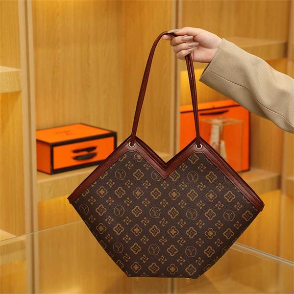 80% off handbags online usa versatile high-capacity tote advanced fashion cabbage lantern portable shoulder bag
80% off handbags online usa versatile high-capacity tote advanced fashion cabbage lantern portable shoulder bag