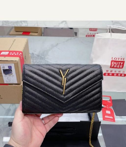 2023 new fashion luxury designer handbags purse v flap bag chain shoulder bag caviar genuine leather quilted tote bag clutch handbag
2023 new fashion luxury designer handbags purse v flap bag chain shoulder bag caviar genuine leather quilted tote bag clutch handbag