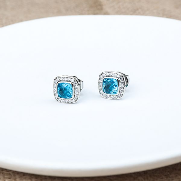 womens studs earring blue z zircon designer earings jewelry fashion luxury women wedding stud, Golden;silver
womens studs earring blue z zircon designer earings jewelry fashion luxury women wedding stud, Golden;silver