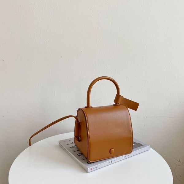 hbp fashion womens shoulder bag square handbag solid color leisure time crossbody bag
hbp fashion womens shoulder bag square handbag solid color leisure time crossbody bag
