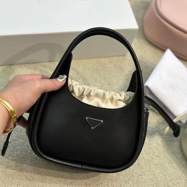 5a quality designer bag handbags women hlaf moom shoulder mini style crossbody tote bags purse genuine leather wallets full packaging
5a quality designer bag handbags women hlaf moom shoulder mini style crossbody tote bags purse genuine leather wallets full packaging