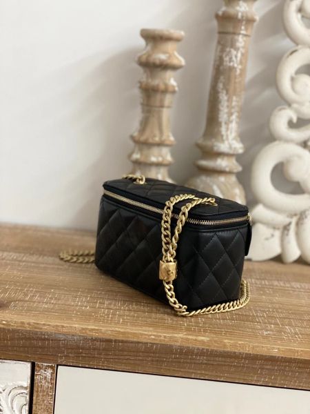 red bag shopping bag shoulder bag messenger bag handbag flap bag large capacity cowhide women bag retro style 5a quality
red bag shopping bag shoulder bag messenger bag handbag flap bag large capacity cowhide women bag retro style 5a quality