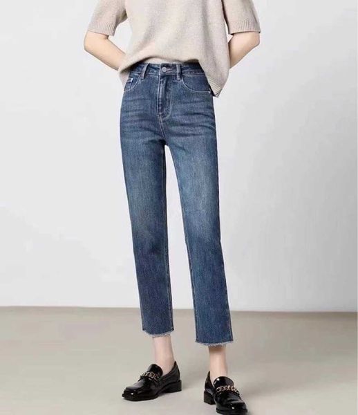 factory wai shipped slim and unique upper body straight leg raw edge elastic nine point jeans women's autumn, Blue
factory wai shipped slim and unique upper body straight leg raw edge elastic nine point jeans women's autumn, Blue