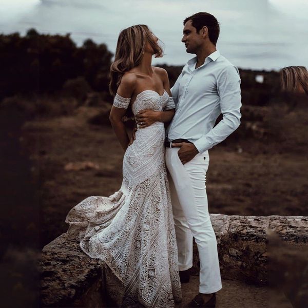 party dresses lace mermaid wedding with removeable sleeve sweethear sweep train custom made vestido de noiva 230213, White;black
party dresses lace mermaid wedding with removeable sleeve sweethear sweep train custom made vestido de noiva 230213, White;black