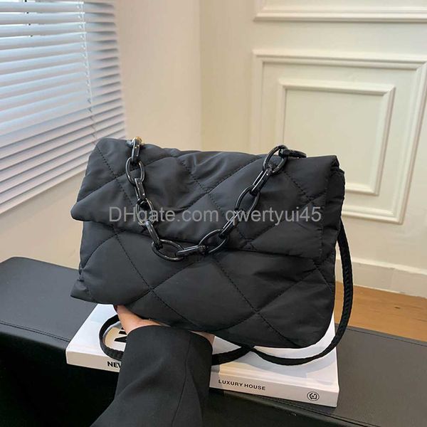 totes fashion chain crossbody bags winter cotton padded quilted women shoulder bags casual all-match simple female girls handbags 021323h
totes fashion chain crossbody bags winter cotton padded quilted women shoulder bags casual all-match simple female girls handbags 021323h