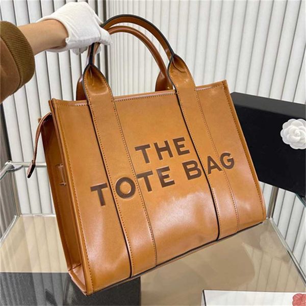 designer handbag store 70% off tote bag designer hand vintage fashion single shoulder large capacity classic leather 5a crossbody bag
designer handbag store 70% off tote bag designer hand vintage fashion single shoulder large capacity classic leather 5a crossbody bag