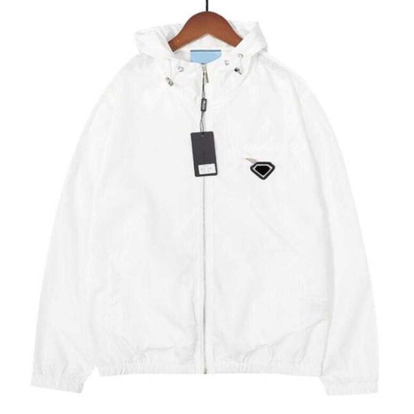jacket 2022 new designer men's men's jackets high-end triangle paste decoration women's sai dress hat luxury large sizexm9m, Tan;black
jacket 2022 new designer men's men's jackets high-end triangle paste decoration women's sai dress hat luxury large sizexm9m, Tan;black