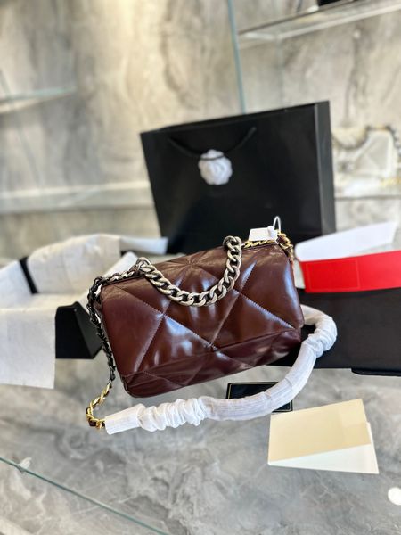 large capacity one shoulder bag fashion casual designer crossbody bag women's handbag clamshell purse gold and silver chain
large capacity one shoulder bag fashion casual designer crossbody bag women's handbag clamshell purse gold and silver chain