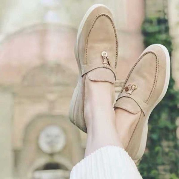 italy designer loropiana shoes lucky shoes leather women's shoes autumn shoes cashmere suede flat sole comfortable single shoes casual, Black;white
italy designer loropiana shoes lucky shoes leather women's shoes autumn shoes cashmere suede flat sole comfortable single shoes casual, Black;white