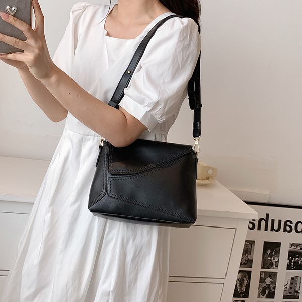 women inclined shoulder bags fashion casual womens bag small handbag totes high-capacity pu leather large volume wholesale girl mobile phone
women inclined shoulder bags fashion casual womens bag small handbag totes high-capacity pu leather large volume wholesale girl mobile phone