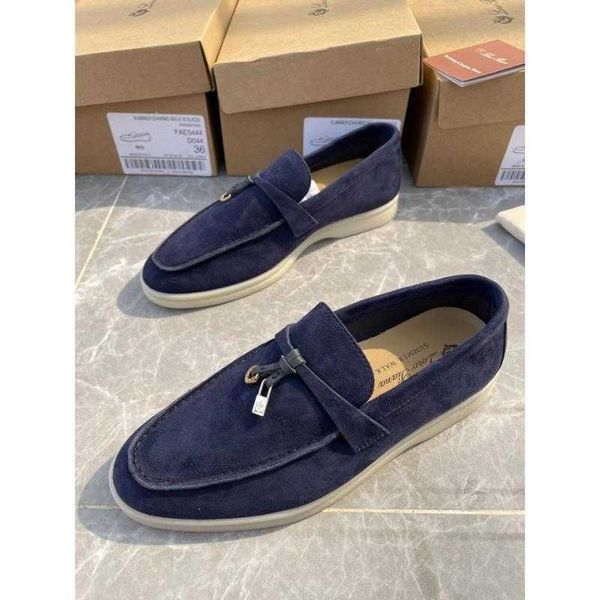 italy designer loropiana shoes pure original soft sole comfortable lefu shoes single shoe one foot flat bottom tassel women's shoes lea, Black;white
italy designer loropiana shoes pure original soft sole comfortable lefu shoes single shoe one foot flat bottom tassel women's shoes lea, Black;white