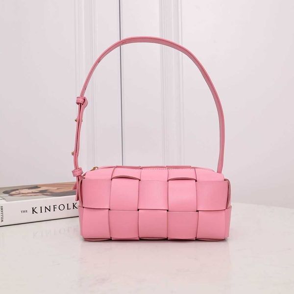bottegas bags 2023bv new brick woven bag women's pink versatile one-shoulder underarm bag advanced sense portable pillow bag ao7e
bottegas bags 2023bv new brick woven bag women's pink versatile one-shoulder underarm bag advanced sense portable pillow bag ao7e