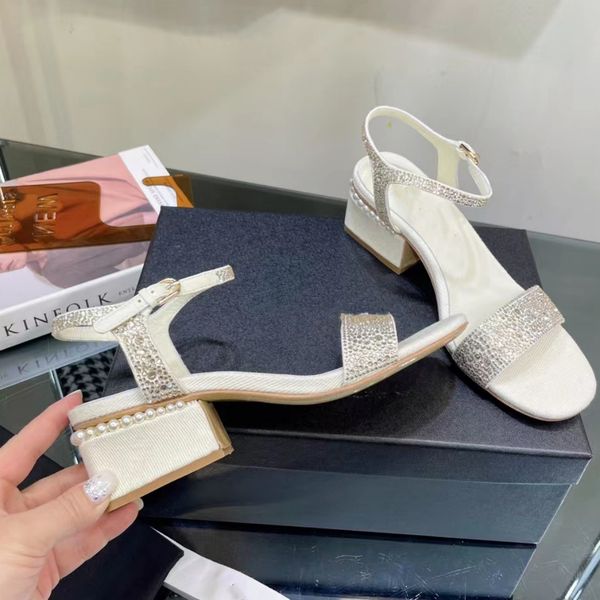 sandals rhinestone leather high-heeled square shoes classic designer 5cm horseshoe heel summer open-toe black women's shoes ankle strap
sandals rhinestone leather high-heeled square shoes classic designer 5cm horseshoe heel summer open-toe black women's shoes ankle strap