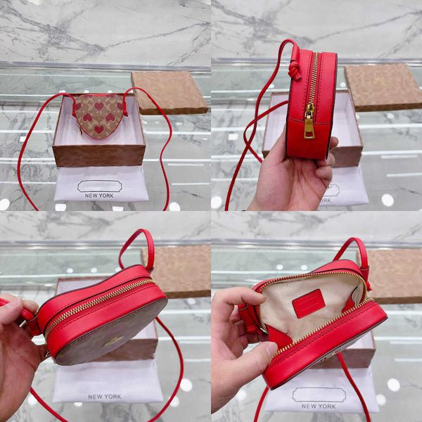 luxury bag designer shoulder bags lady heart bags fashion mini crossbodys bag leather handbags women shopping handbag purse 230206
luxury bag designer shoulder bags lady heart bags fashion mini crossbodys bag leather handbags women shopping handbag purse 230206