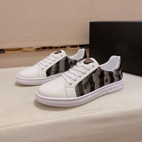luxury designer calfskin napa men's casual shoes white and black leather sneakers brand comfortable outdoor sneakers men's casual
luxury designer calfskin napa men's casual shoes white and black leather sneakers brand comfortable outdoor sneakers men's casual