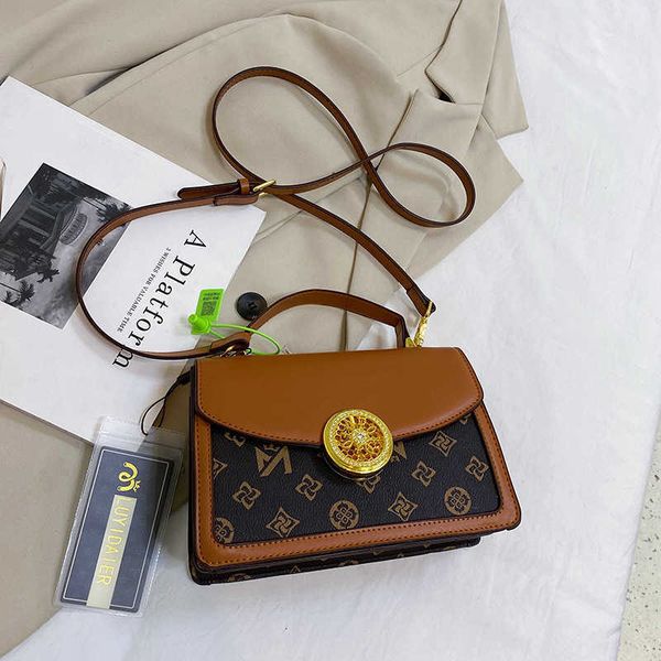 handbag factory wholesale retail women's bag and msenger are in tim. old flower one shoulder new online red live fashion contrast color
handbag factory wholesale retail women's bag and msenger are in tim. old flower one shoulder new online red live fashion contrast color