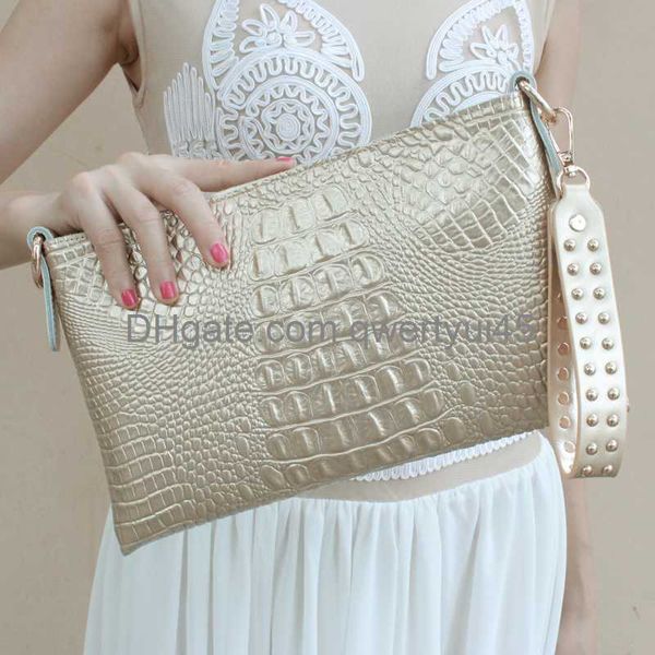totes luxurious white/gold envelope bag crocodile pattern genuine leather messenger women bags crossbody bag handbag day clutch bag 021323h
totes luxurious white/gold envelope bag crocodile pattern genuine leather messenger women bags crossbody bag handbag day clutch bag 021323h