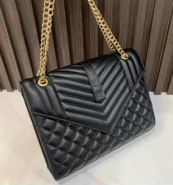 luxurys designers bags women sliver chain crossbody bag pu leather handbag tote flip cover diagonal shoulder bags messenger bags fashion wom
luxurys designers bags women sliver chain crossbody bag pu leather handbag tote flip cover diagonal shoulder bags messenger bags fashion wom