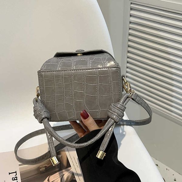 vintage stone pattern portable box bag unique design handbag slung crossbody shoulder small women messenger square
vintage stone pattern portable box bag unique design handbag slung crossbody shoulder small women messenger square