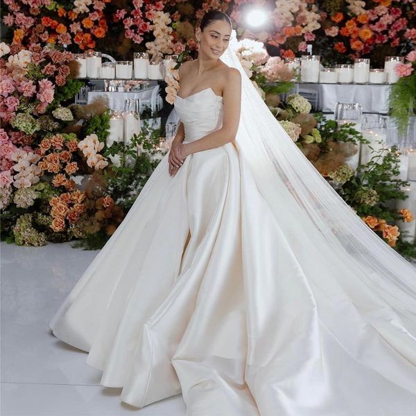 designer pleated wedding dresses strapless neckline bridal gowns princess a line chapel train satin vestido de novia, White
designer pleated wedding dresses strapless neckline bridal gowns princess a line chapel train satin vestido de novia, White