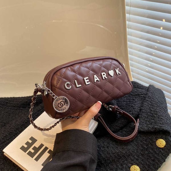 handbag factory wholesale retail autumn and winter dign versatile rhombus chain small square bag for women 2023 new msenger
handbag factory wholesale retail autumn and winter dign versatile rhombus chain small square bag for women 2023 new msenger