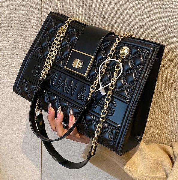 handbag factory wholesale retail advanced feeling bag women's large capacity 2023 new fashion autumn and winter shoulder rhombus chain
handbag factory wholesale retail advanced feeling bag women's large capacity 2023 new fashion autumn and winter shoulder rhombus chain