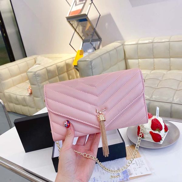 fashion bags women designer black leather large-capacity chain shoulder bag quilted messenger handbags purse shopping wallets totes flap bot
fashion bags women designer black leather large-capacity chain shoulder bag quilted messenger handbags purse shopping wallets totes flap bot