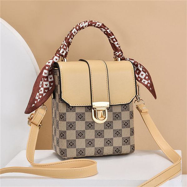 woman mini evening bags 2023 fashion small bucket clutches cute trendy young girl crossbody bags, Red;black
woman mini evening bags 2023 fashion small bucket clutches cute trendy young girl crossbody bags, Red;black
