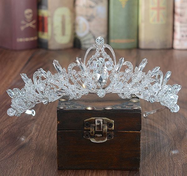 wedding headpieces women's gift fashion accessories party dress designer crown diamond vintage hair band blue green red love birthday v, Silver
wedding headpieces women's gift fashion accessories party dress designer crown diamond vintage hair band blue green red love birthday v, Silver