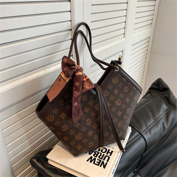 clearance outlets online chaolaohua love shoulder large capacity tote bag handbag women's advanced sense
clearance outlets online chaolaohua love shoulder large capacity tote bag handbag women's advanced sense