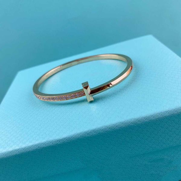 factory designer bangle t brand designers knot bangle double bracelets diamond bangles bracelet v gold plated micro fashion nar rirl, Black
factory designer bangle t brand designers knot bangle double bracelets diamond bangles bracelet v gold plated micro fashion nar rirl, Black