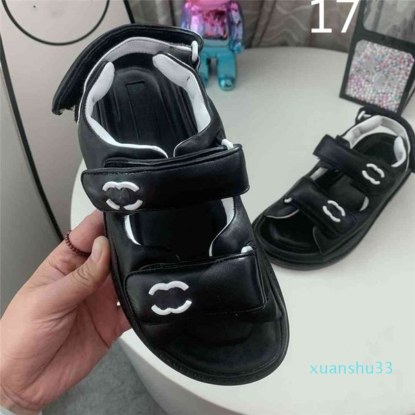 sandals luxury fashion design 2023 channel women high heel leather letter wedding party casual slippers 04-012 npfe, Black
sandals luxury fashion design 2023 channel women high heel leather letter wedding party casual slippers 04-012 npfe, Black
