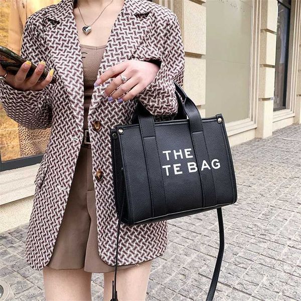 clearance outlets online women totes messenger bag handbags ladies bags shoulder handbag
clearance outlets online women totes messenger bag handbags ladies bags shoulder handbag