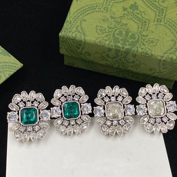dsgreen white gem rhinestone luxury stud earrings designer for woman personality girl ladies earrings aretes wedding party gift jewelry brid, Golden;silver
dsgreen white gem rhinestone luxury stud earrings designer for woman personality girl ladies earrings aretes wedding party gift jewelry brid, Golden;silver