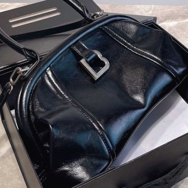 7a luxury shoulder bag designer women's fashion classic style bags chain strap crossbody bag messenger bag handbag
7a luxury shoulder bag designer women's fashion classic style bags chain strap crossbody bag messenger bag handbag