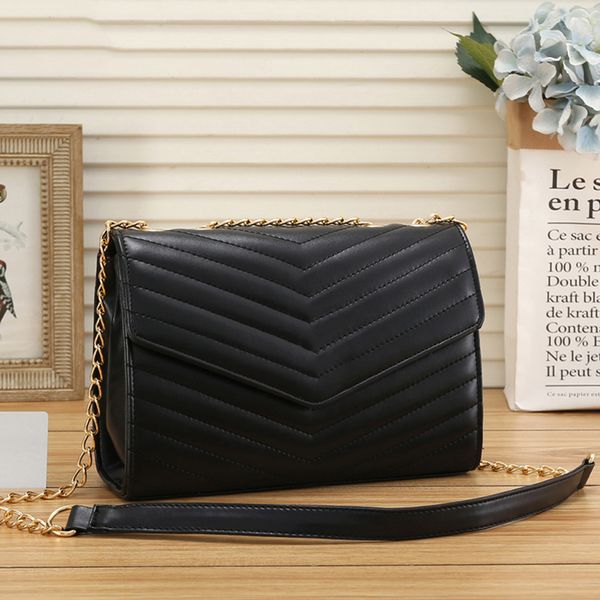 bags totes handbag designer bag women classic imitation brand stitching letter stripe chain multicolor shoulder bag versatile commuter party
bags totes handbag designer bag women classic imitation brand stitching letter stripe chain multicolor shoulder bag versatile commuter party