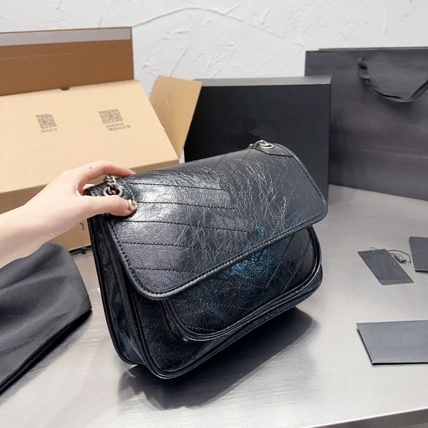 luxury bags women bag classic crossbody bag lady shoulder bag large capacity chainbag designer bas genuine leather crossbody flap bag
luxury bags women bag classic crossbody bag lady shoulder bag large capacity chainbag designer bas genuine leather crossbody flap bag