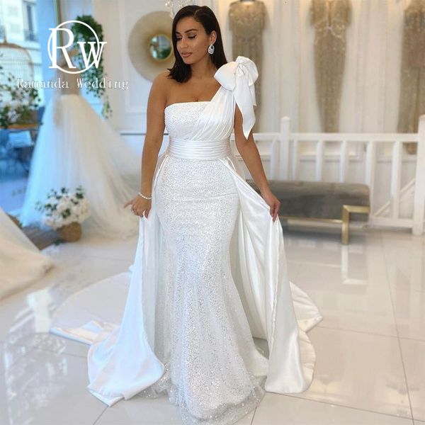 party dresses one shoulder strapless mermaid wedding with bow 2023 satin shinning sequined detachable train ribbons bridal gown 230213, White;black
party dresses one shoulder strapless mermaid wedding with bow 2023 satin shinning sequined detachable train ribbons bridal gown 230213, White;black
