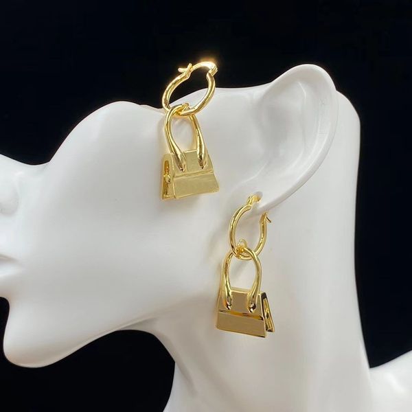 the latest charm brand earrings. 18k gold-plated bag shape pendant luxury earrings designer for women. wedding party gift aretes jewelry, Golden
the latest charm brand earrings. 18k gold-plated bag shape pendant luxury earrings designer for women. wedding party gift aretes jewelry, Golden
