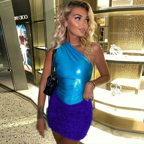 retail casual dresses women dress desinger two piece short set fashion splicing shoulder sleeveless plush backing outfits, Black;gray
retail casual dresses women dress desinger two piece short set fashion splicing shoulder sleeveless plush backing outfits, Black;gray