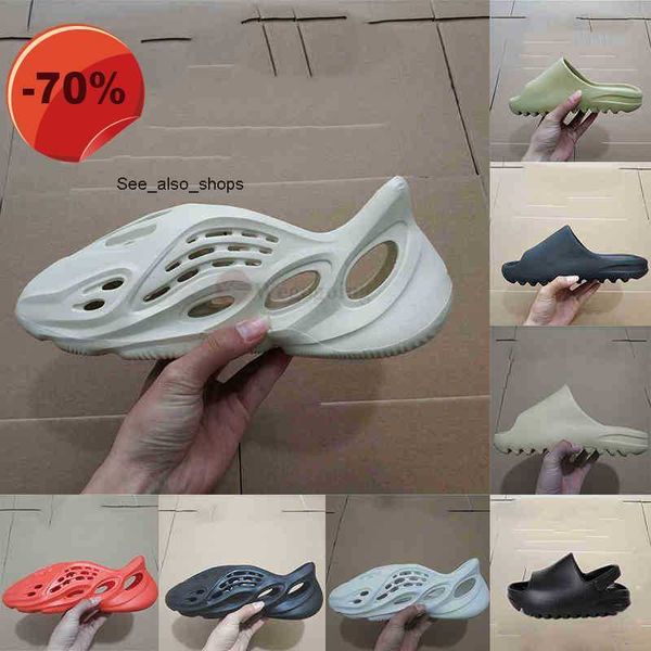 2023 slippers yeesys slide kanyes shoes women fashion flat slides flip flops foam runner slippers men sandal black resin kids children beach
2023 slippers yeesys slide kanyes shoes women fashion flat slides flip flops foam runner slippers men sandal black resin kids children beach