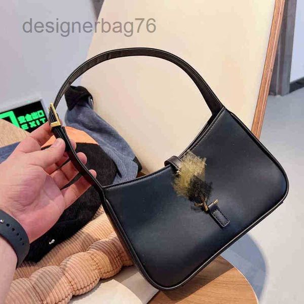 chain hands outlet fashion handbag paris designer brand tassel shoulder bag siant lourent manhattan niki women's trendy leather retro v
chain hands outlet fashion handbag paris designer brand tassel shoulder bag siant lourent manhattan niki women's trendy leather retro v
