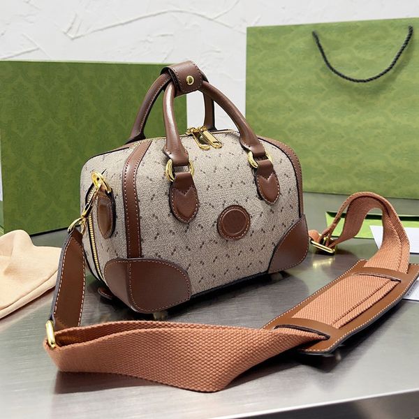 boston totes bag axillary shoulder bag underarm handbag purse cowhide geometric wallets plain letter fashion flap large capacity pocket zipp
boston totes bag axillary shoulder bag underarm handbag purse cowhide geometric wallets plain letter fashion flap large capacity pocket zipp