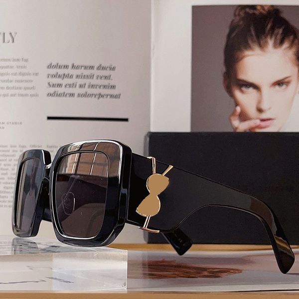 funky sunglasses for men women summer sl m120 style anti-ultraviolet retro plate full frame glasses with original box 120 m120/f, White;black
funky sunglasses for men women summer sl m120 style anti-ultraviolet retro plate full frame glasses with original box 120 m120/f, White;black