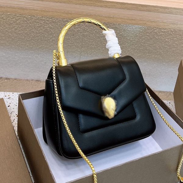 designer women serpentine cabochan shoulder bags italy luxury brand b snake head handle mini tote handbag lady chain strap evening party sof
designer women serpentine cabochan shoulder bags italy luxury brand b snake head handle mini tote handbag lady chain strap evening party sof