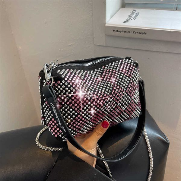 handbag factory wholesale retail water diamond bag women's 2023 new simple fashion large capacity shoulder fashionable pillow
handbag factory wholesale retail water diamond bag women's 2023 new simple fashion large capacity shoulder fashionable pillow