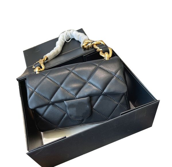 2022 fashion c luxury designer handbag summer cf thick chain underarm bag shoulder bag messenger bag 3 colors
2022 fashion c luxury designer handbag summer cf thick chain underarm bag shoulder bag messenger bag 3 colors
