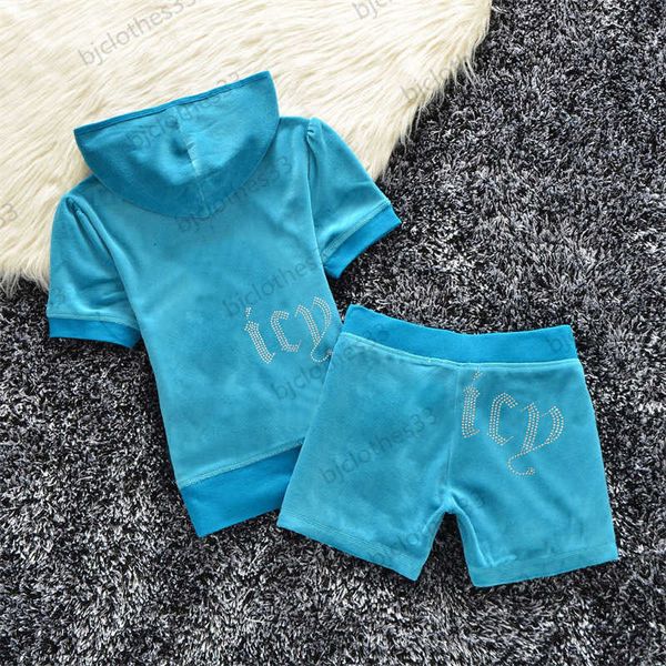 lake blue two piece pants back drill logo decoration short sleeve slim match casual shorts 10 colors brand joker tracksuits women clothes s, White
lake blue two piece pants back drill logo decoration short sleeve slim match casual shorts 10 colors brand joker tracksuits women clothes s, White