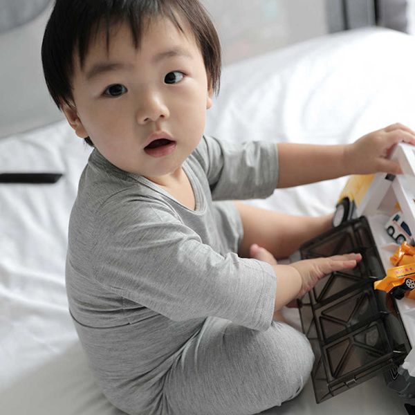 clothing kids pajamas for children boys girls summer modal smooth homewear nightwear sets short sleeve tshirt cropped pants body suit, White
clothing kids pajamas for children boys girls summer modal smooth homewear nightwear sets short sleeve tshirt cropped pants body suit, White